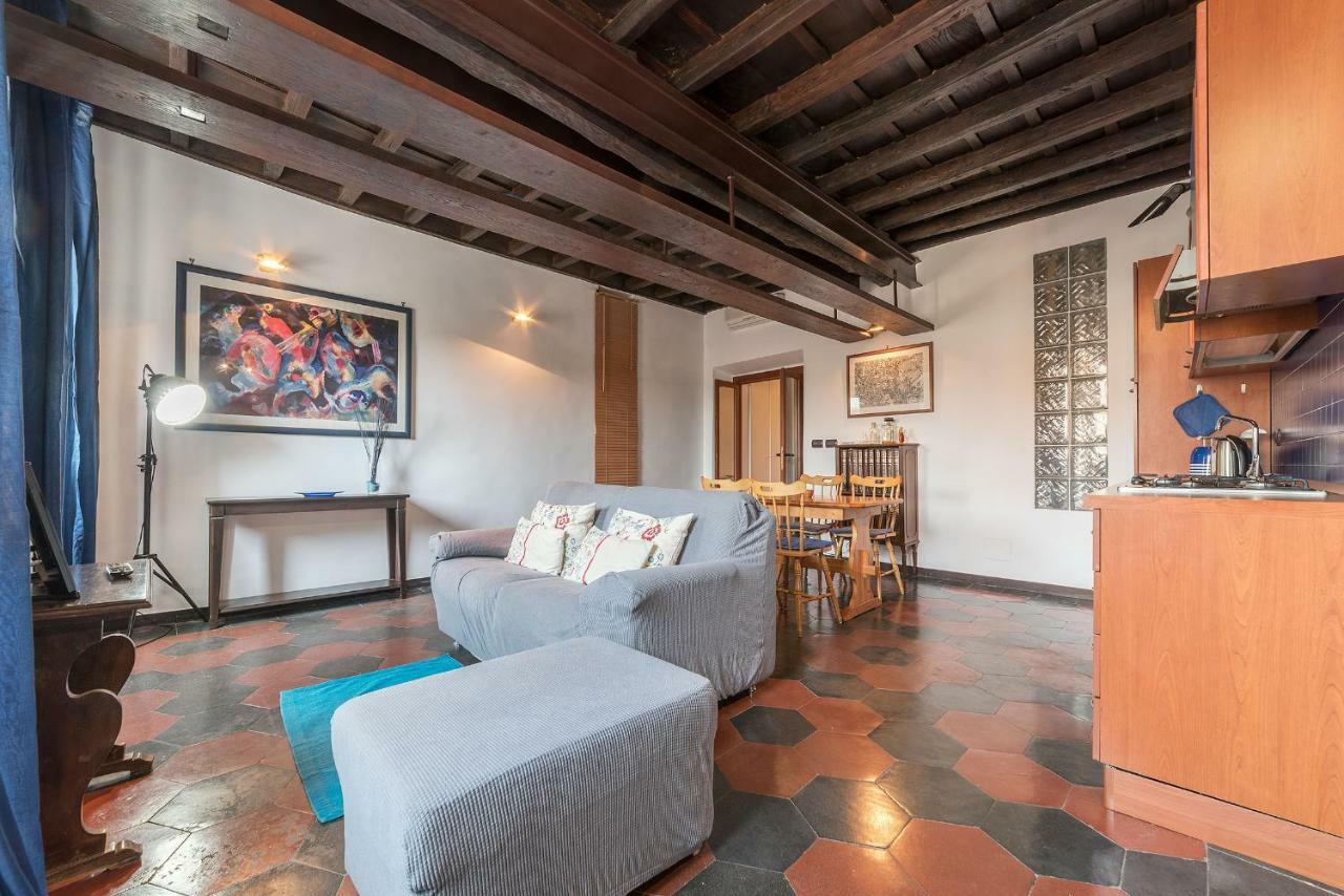 רומא Colosseo & San Clemente Cozy Flat מראה חיצוני תמונה